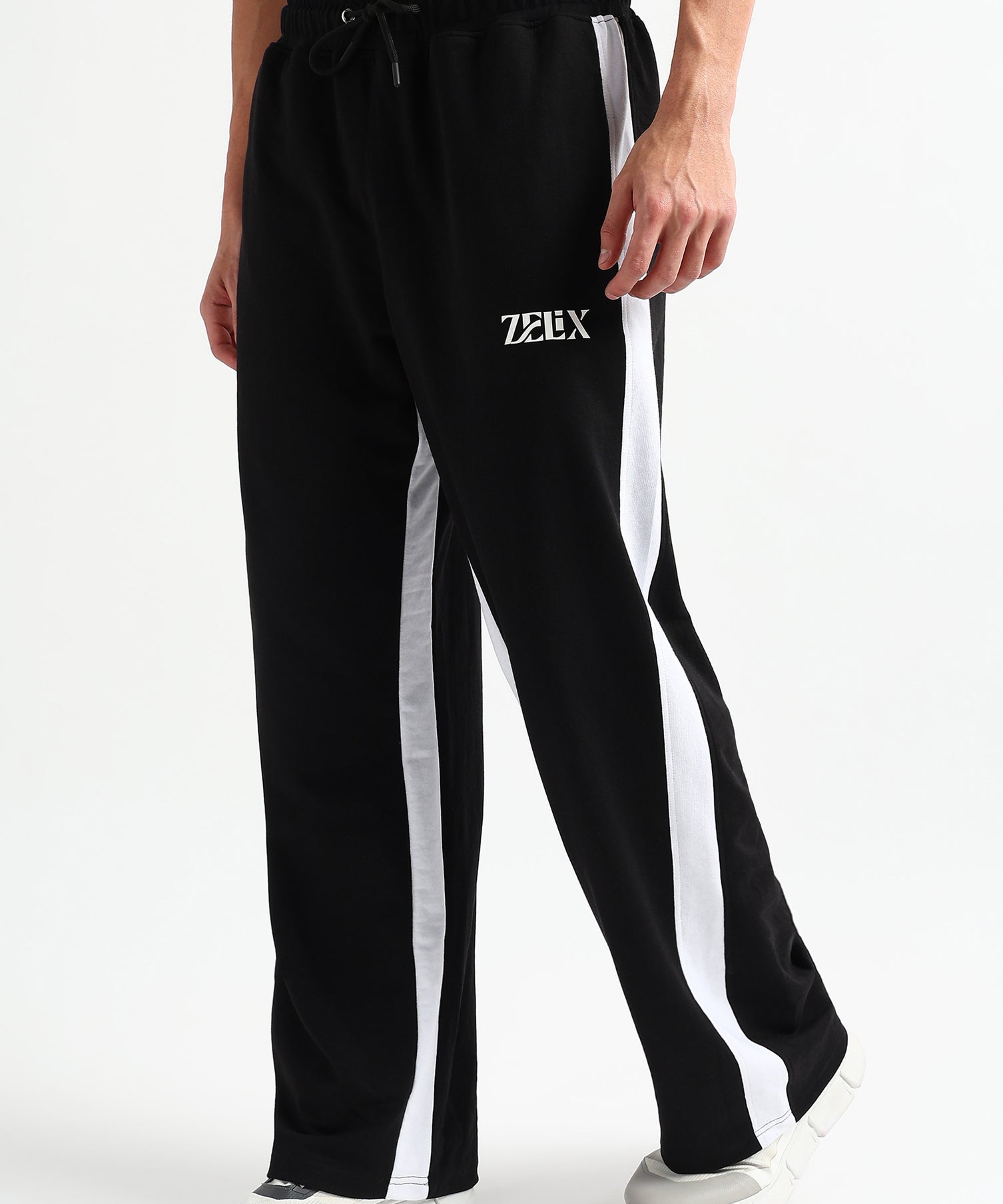 Static Baggy Jogger Black White