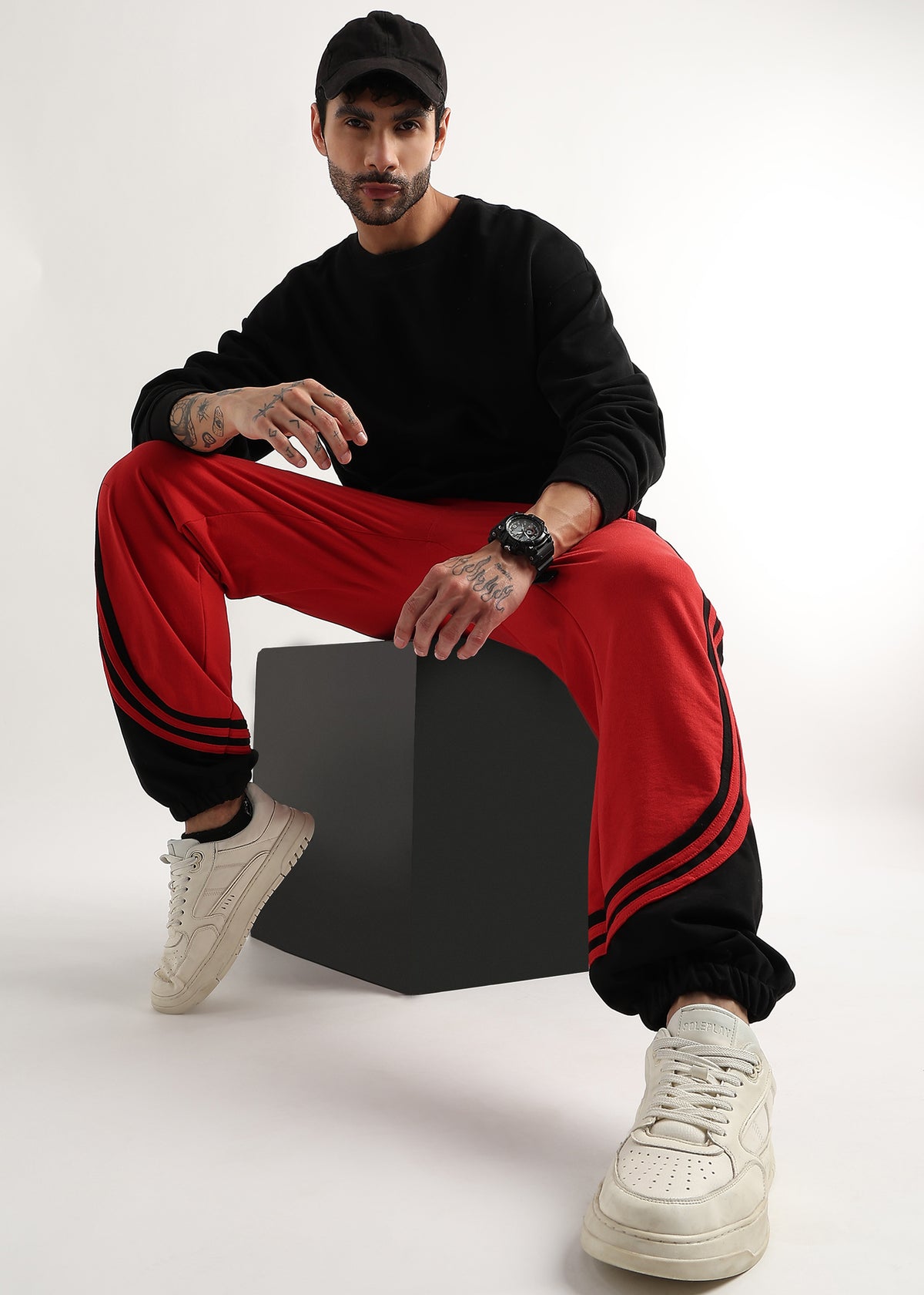 Redline Curve Jogger Red Black